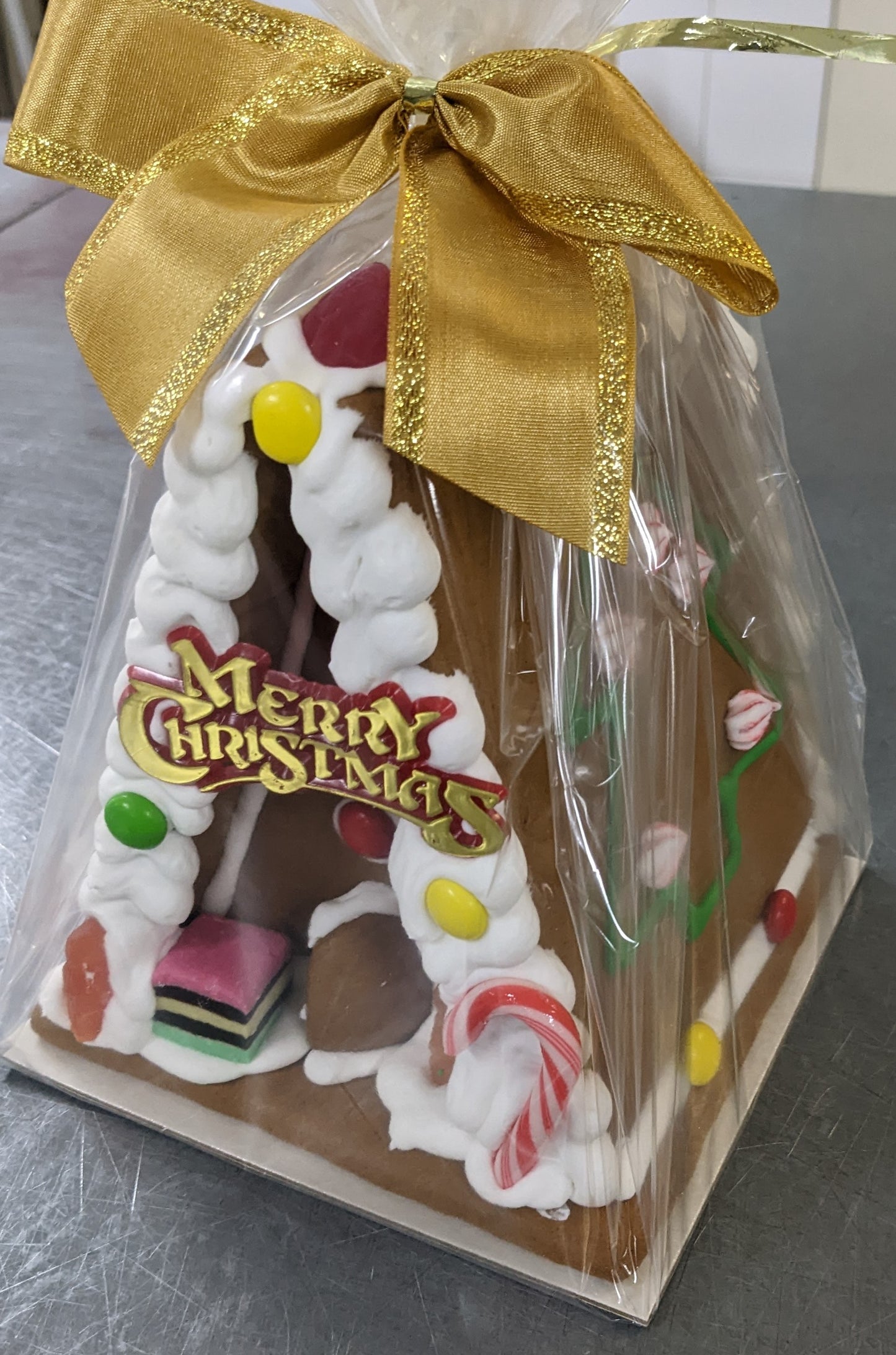 Gingerbread House Cuby 700g **PICKUP ONLY**