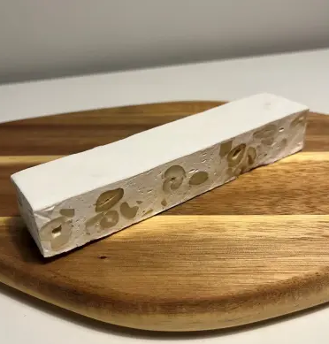 Cashew & Coconut Nougat Bar 100g
