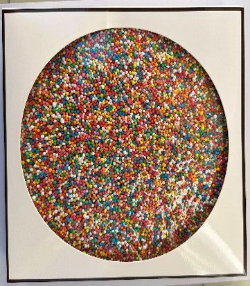 Giant Dot Freckle Milk Choc With 100s and 1000s 250g - Gift Box