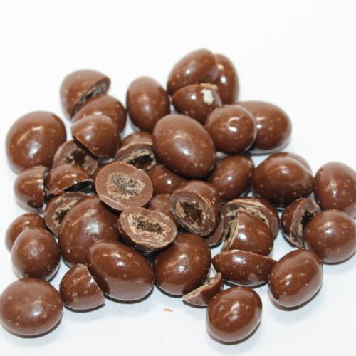 Sultanas Coated in Milk Premium Chocolate 200g